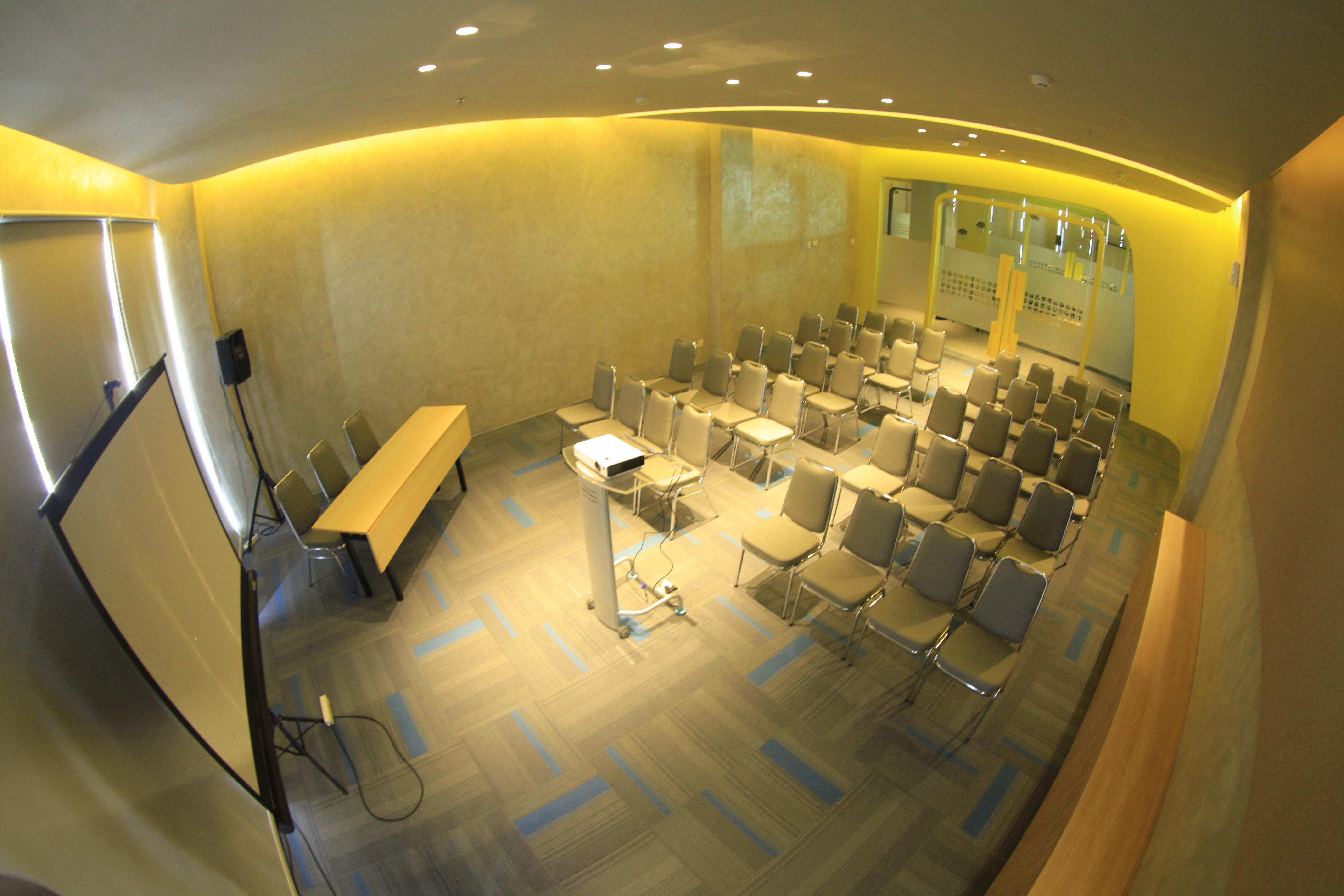 סוראבאיה Yello Hotel Jemursari מראה חיצוני תמונה